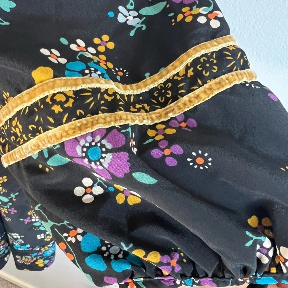 TRF Bell Sleeve Square Neck Floral Print Black Midi Dress Sz M Country Culture - Picture 8 of 16